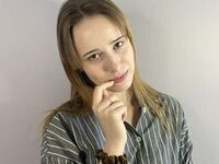free jasmin webcam JullieHopper