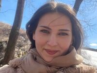 topless cam girl KailaDuch