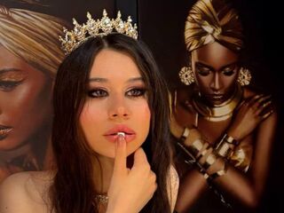 naughty cam girl fingering shaved pussy KarenEstrada