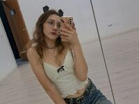 camwhore shaving pussy KarryLagerstedt