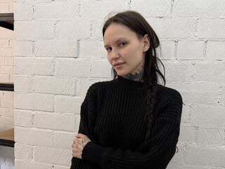 shower webcam KeniaTucholski