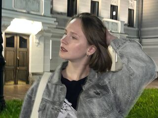 shower sex web cam KrissyJn
