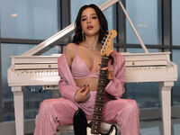 shower webcam LanaPiercey