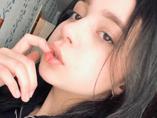 girl naked LeotaBienvenu