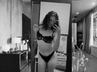 adult nude chat LiahRosh