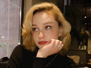 hot girl webcam picture LilithYongi