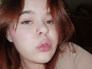 chat room webcam photo LissaTerry