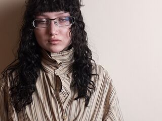 cam girl chat room LonnieMackaman