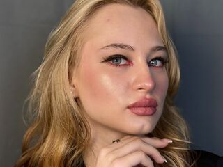 adult live webcam LucileNeuburger