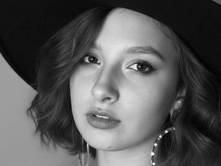 camwhore live LylianRose