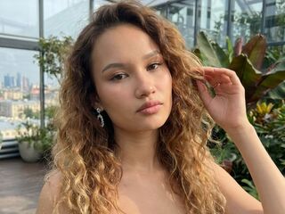 cam babe MaliaUcci