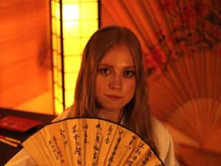 hot striptease show MandiKressierer