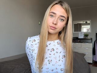 free videochat MarianaBrookman