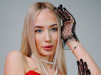 camslut fingering pussy MarryDavies