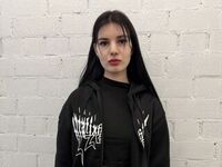 camslut spreading pussy MaryettaBurgees