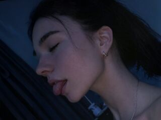 hot naked cam girl MelbaStraub
