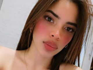 naked webcam girl masturbating MeliCarson