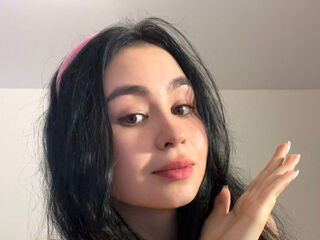 beautiful girl MinnieMile