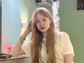 porn cam MinnieTallacksen