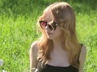 chatroom webcam picture MirianTippett