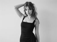 webcam bitch chatroom MonaVenable