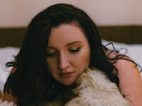 naughty camwhore MonicaBare