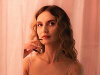 camgirl webcam sex pic MoonSeraphine