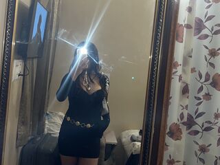 camgirl masturbating with dildo NehaSharmau