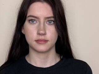 webcam babe chatroom OssieMichard