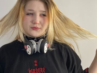 jasmin webcam model PilarVanhee