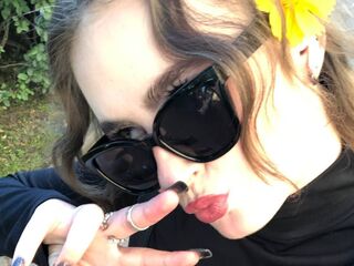 free nude cam QuinnTagaca