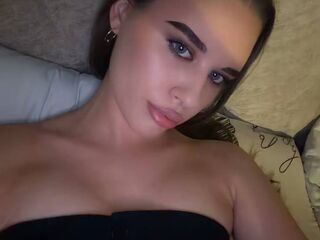 adult videochat cam RhiannonJumper