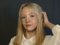 naked cam girl RhondaPerry