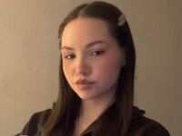 cam girl masturbating with vibrator RolandeViscarra