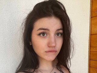 hot webcam slut SashaPefferman