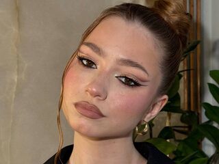 naughty cam girl fingering pussy SeyolaHilgerst