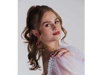 camwhore live SharriLangolf