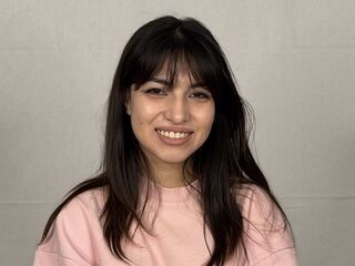 webcamgirl chat room ShonnaBlomstrand