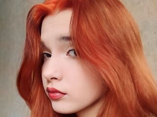 camwhore shaved pussy SiuFregeau
