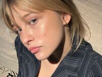 erotic webcam SoledadMadon