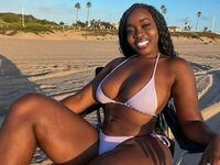 girl cam SophieAma