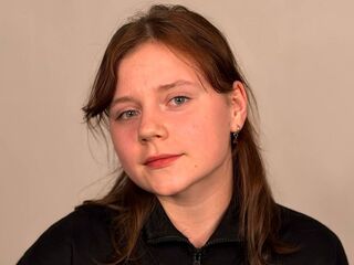 naughty cam bitch TonaBurgard