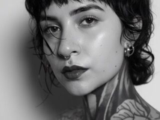 nude camgirl photo ValentineSaenz