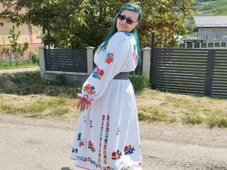 camgirl showing tits YolaDom