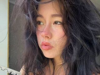 hot cam girl masturbating YolondaGarand
